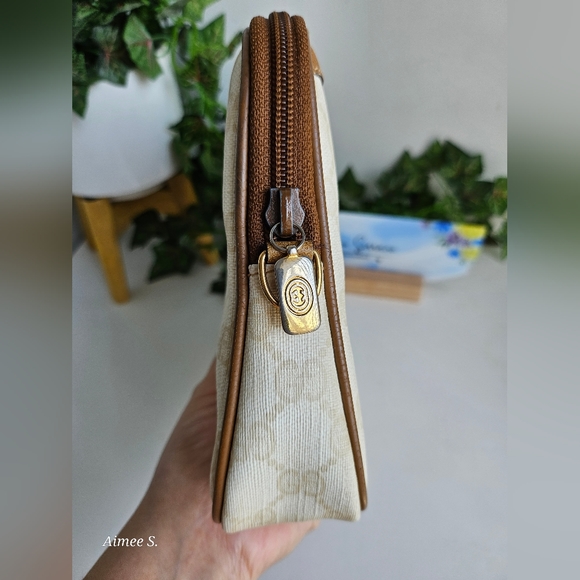 Gucci sling bag - Picture 3 of 14